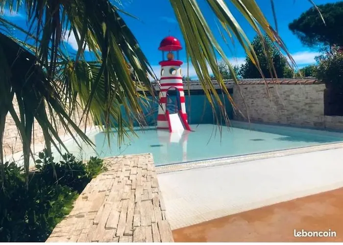 キャンプ場 Mobil 6 Place A 900 Metres De La アグド