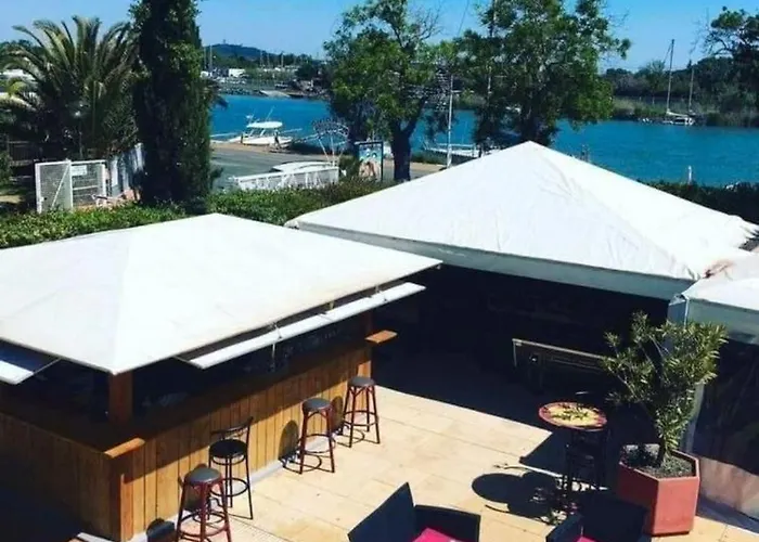 אתר קמפינג Mobil 6 Place A 900 Metres De La