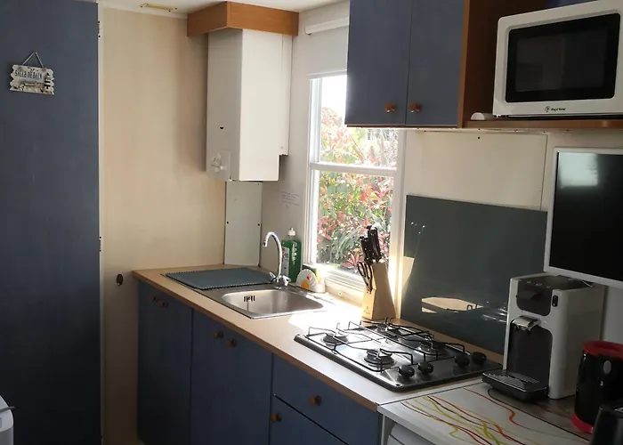 Mobil 6 Place A 900 Metres De La אתר קמפינג